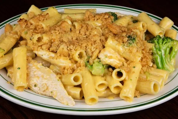 Cheesy Chicken & Broccoli Bake