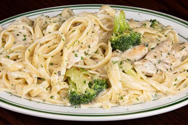 Chicken & Broccoli Alfredo