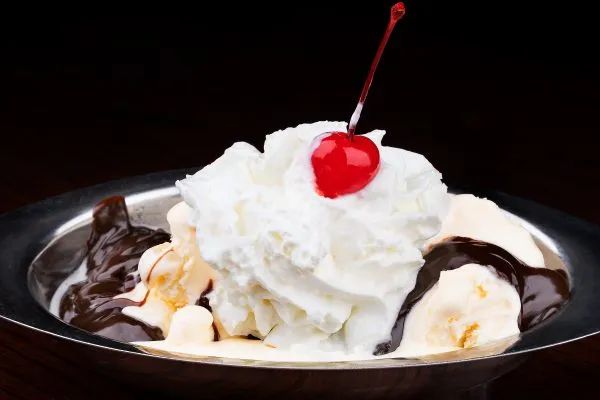 Hot Fudge Sundae