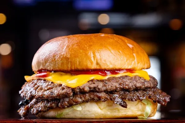 Tully's Classic Smashburger 